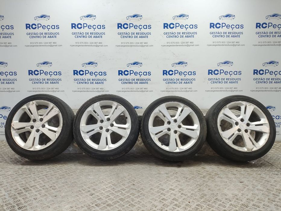 Conjunto de Jantes 17 Peugeot 208 II 7.5J ET44 5x108 2013 a 2021