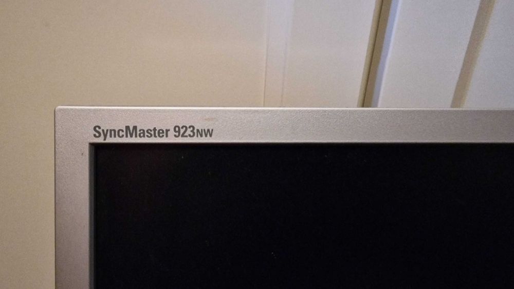 Komputer PC i monitor SAMSUNG SyncMaster 923NW używane