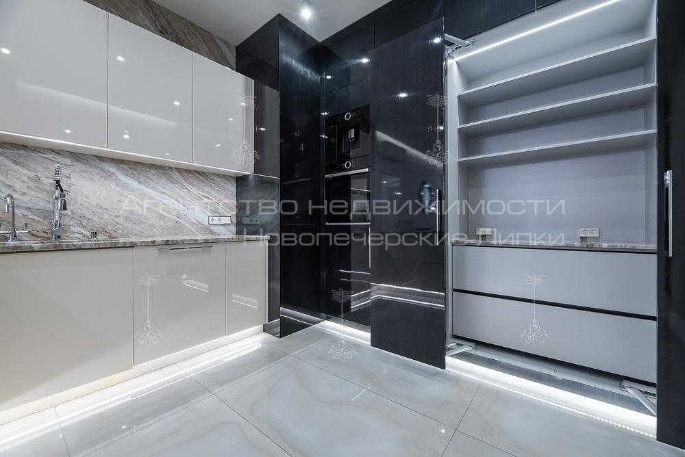 Оренда дизайнерської 4 кімнатної квартири 150м2 Драгомирова, 11 ЖК Новопечерські Липки