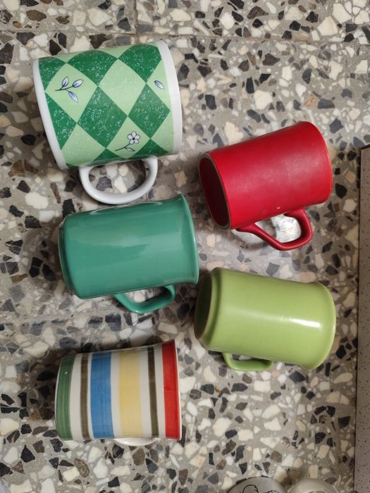 Zestaw 6 kubków ceramicznych