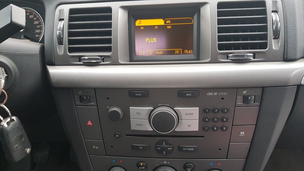 Radio cdc40 opera opel vectra c signum komplet mp3