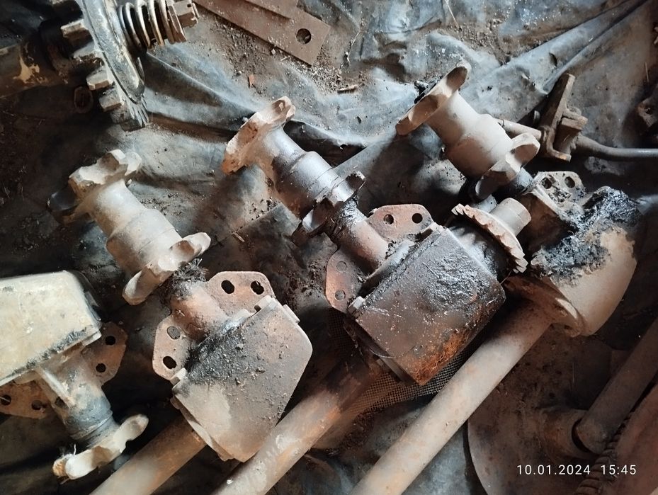 Продам редуктори