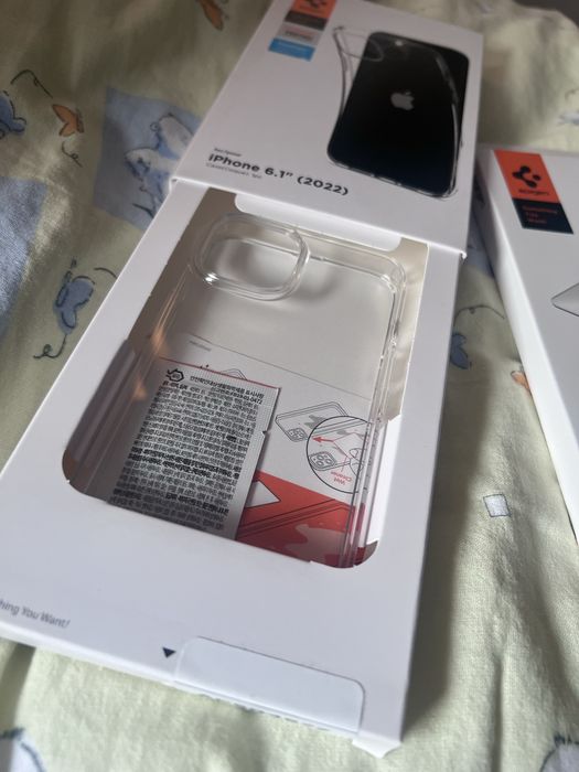 Etui SPIGEN + szklo Spigen do iPhone 13/14 pasuje do obydwu !! Sprawdzone