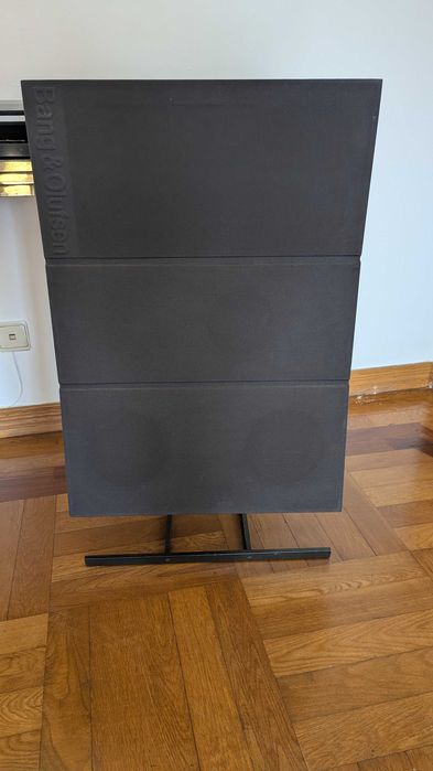 Bang & Olufsen Beosystem 4500 + Beovox RL 140 Speakers (With Stands)