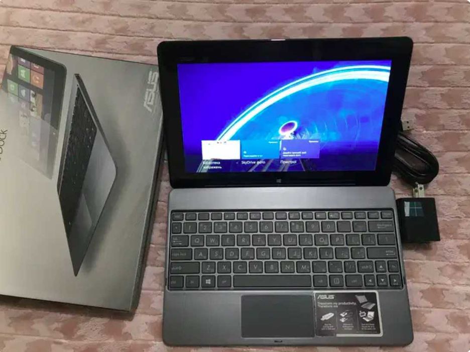 Планшет Asus TF303 (K010),  Asus VivoTab RT TF600T