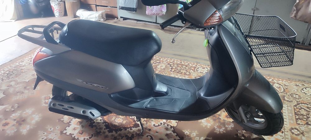 Скутер Хонда Леад