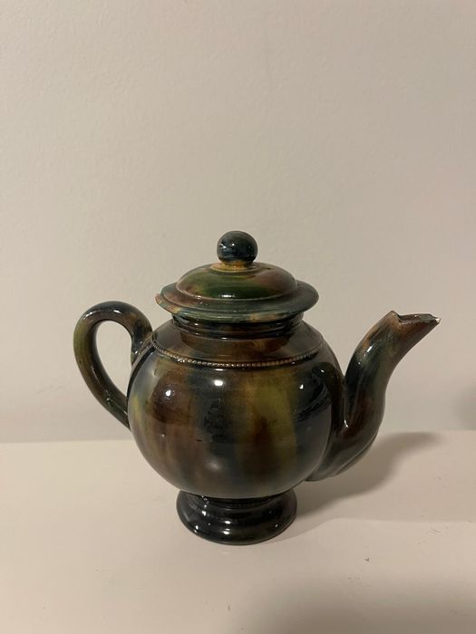 Handmade deforested ceramic teapot438835556983121920