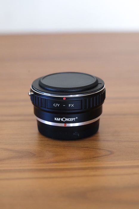 Contax Zeiss Planar 50mm 1.7 C/Y com adaptor para FX
