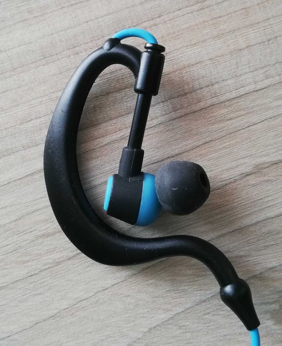 Słuchawki dokanałowe ART AP-B23 BT z mikrofonem