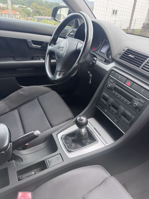 Audi A4 1.6 versao Sport- gasolina / Gpl