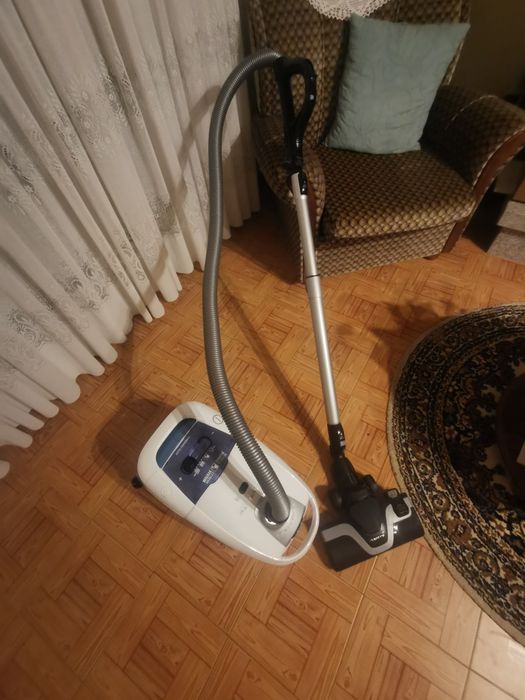 Aspirador da ROMENTA silencioso