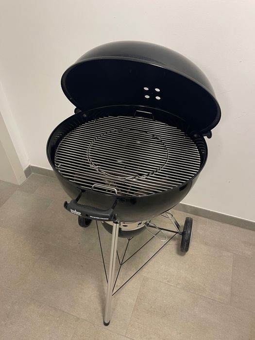 Гриль Weber Master-Touch
