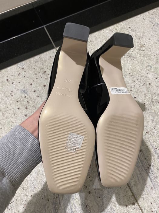 PÓŁBUTY GINO ROSSI Odetta DCG957 rozm. 37.5