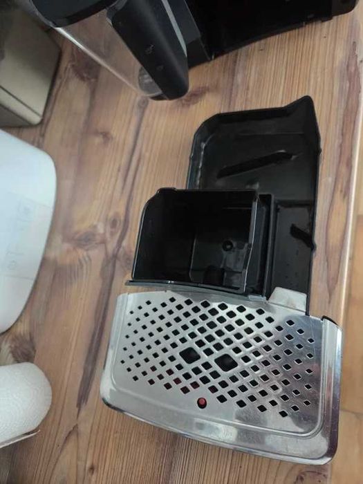 Ekspres ciśnieniowy Philips LatteGo