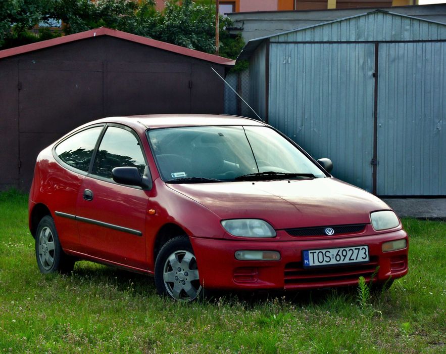 Mazda 323