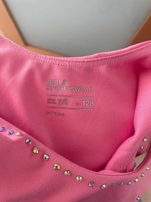 Fato /vestido com brilhantes