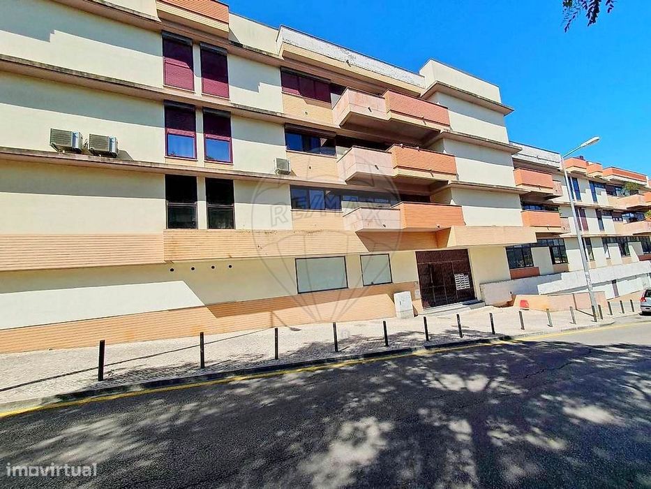 Apartamento T3 para venda — São Sebastião, Setúbal