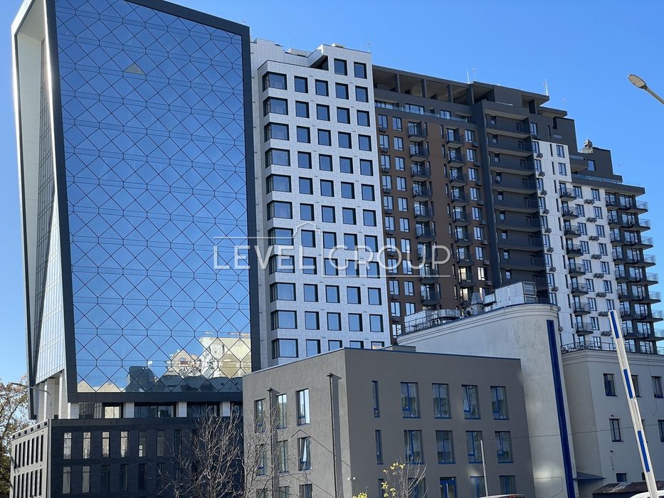 Офіс 320 м2 з панорамою в БЦ класу А 'Be The One'. Open Space