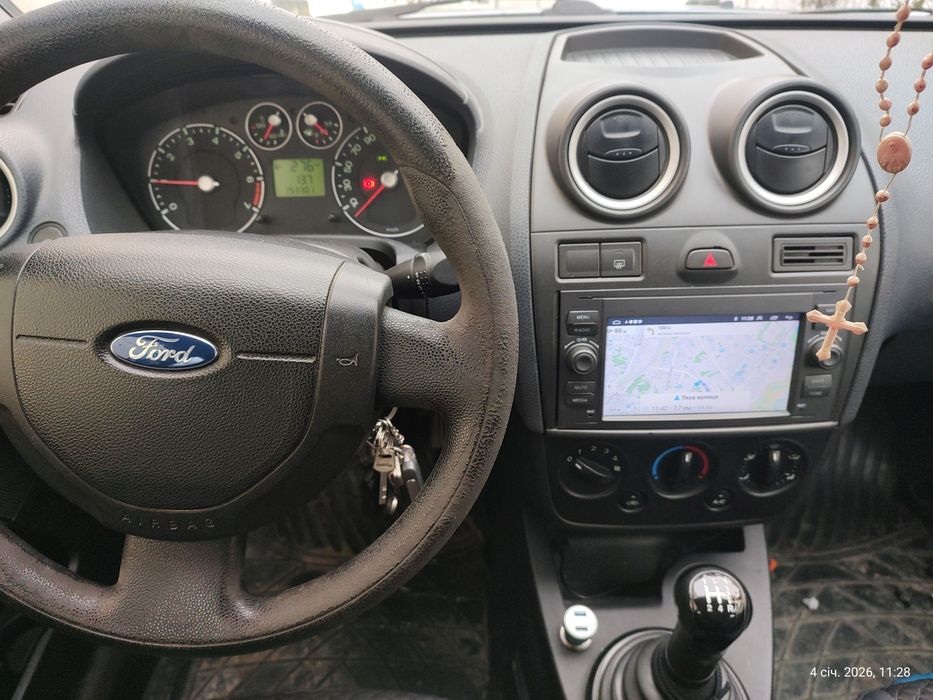 Продам Ford fiesta mk5 2006