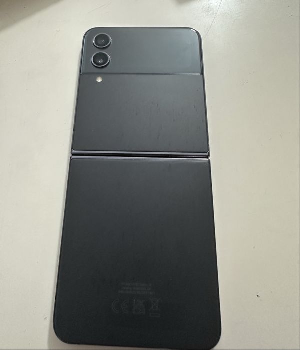 Samsung Z Flip 4
