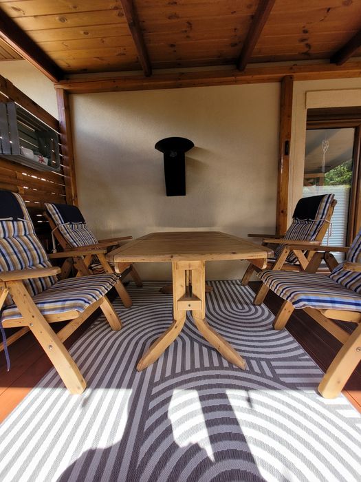 MEBLE OGRODOWE Z LITEGO DREWNA - Solidny zestaw z poduszkami GRATIS!