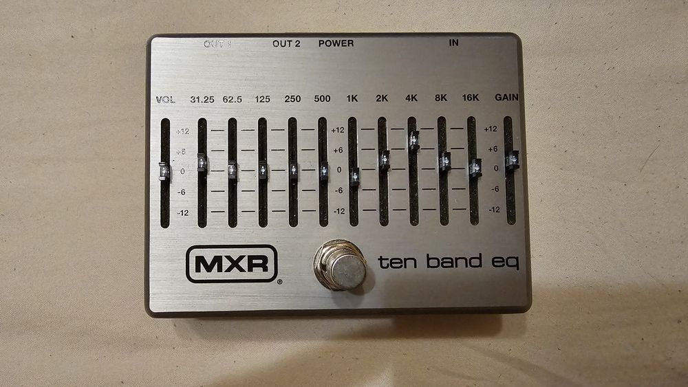ベース MXR ten band eq Amazon | MXR M108S 10バンド EQ デュアル出力 トゥルーバイパス