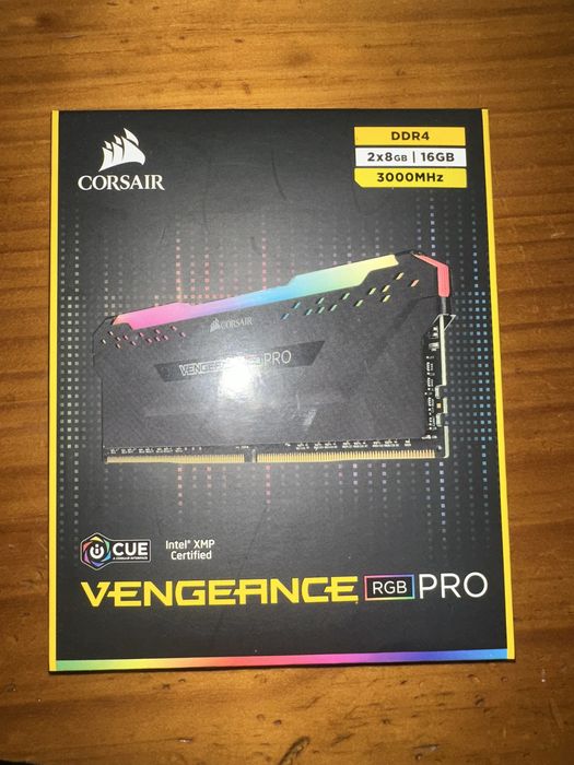Kit Corsair VENGEANCE RGB PRO 16 GB (2 x 8 GB) DDR4 3000 MHz