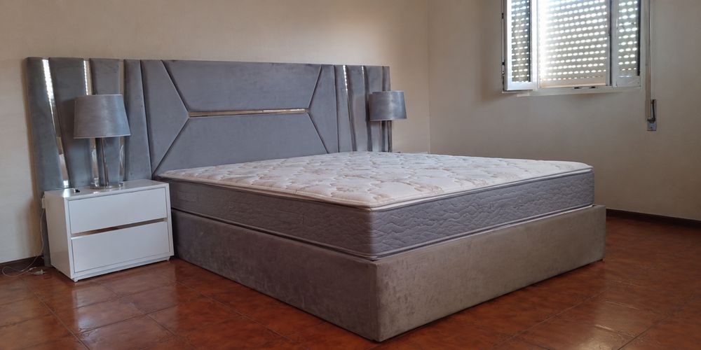 Cama de casal nova