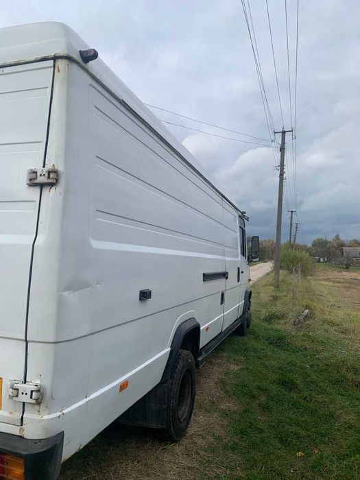 Mercedes-Benz Vario 815D