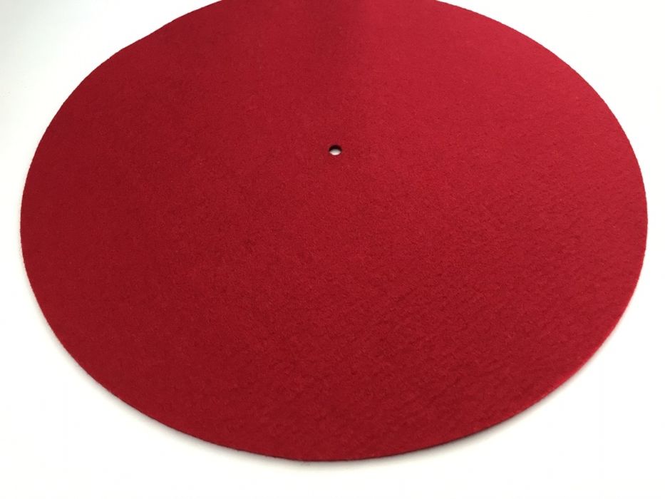 Tapete gira-discos Rega Pro-ject vermelho