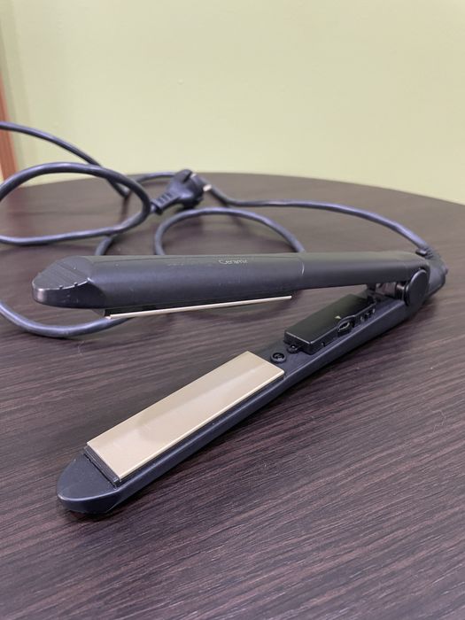 Випрямляч для волосся Philips HP4642 ceramic