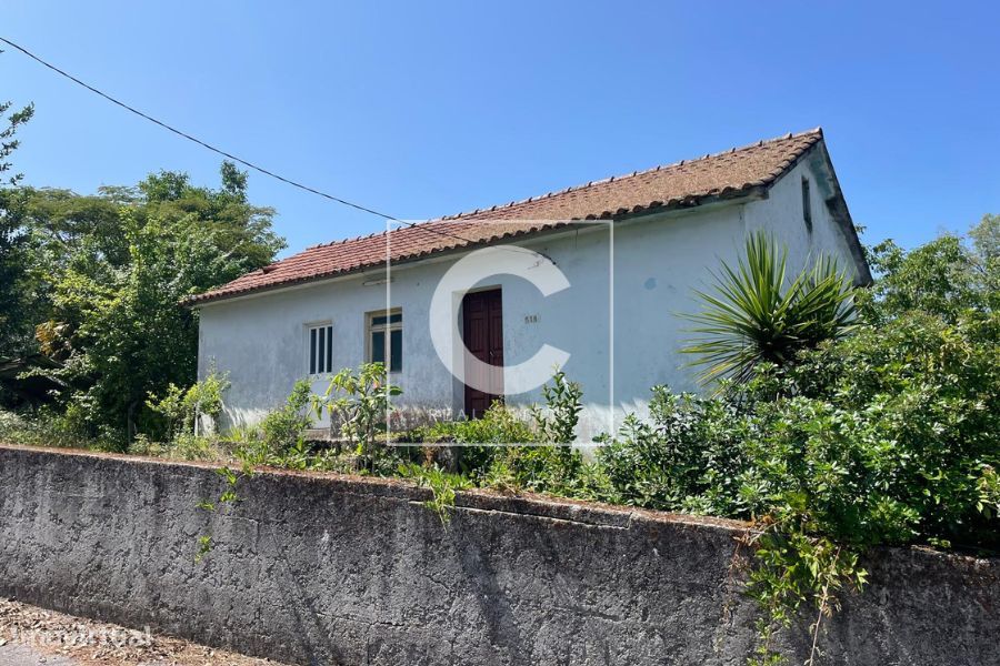 Casa Para Restauro - Cossourado, Barcelos