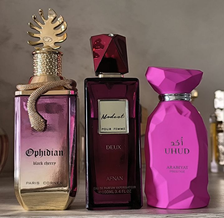 Ophidan Black Cherry Paris Corner