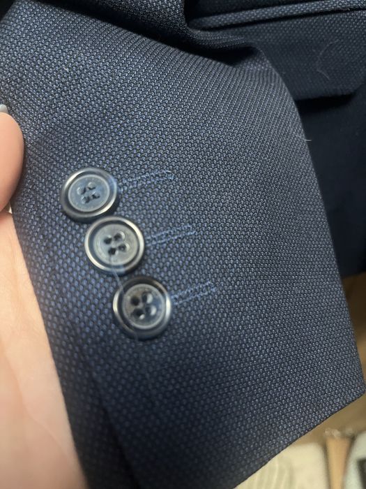 Garnitur komunijny 146 granatowy z koszula