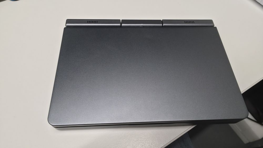Mini PC 8" Windows 11