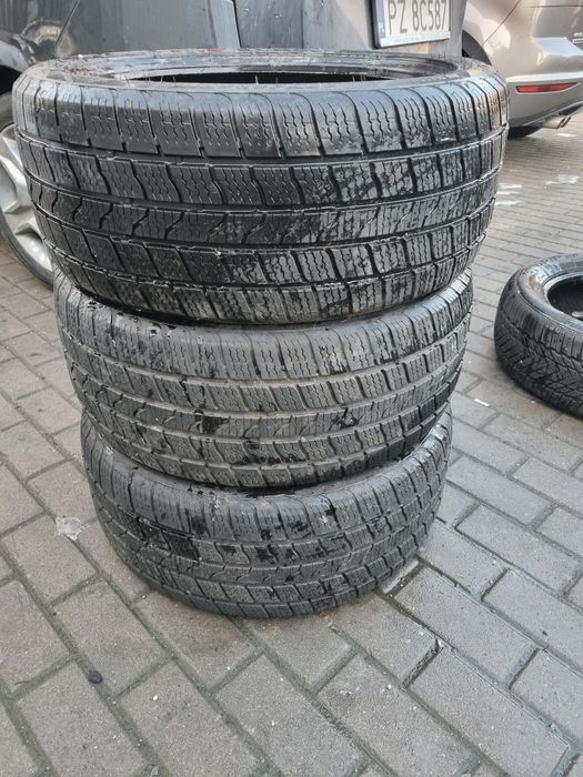 Opony 245/40 R18