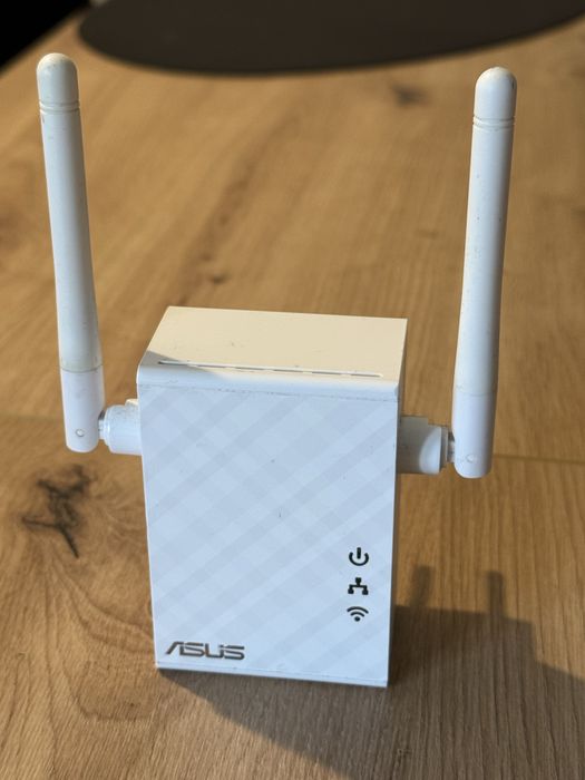 Wzacniacz sygnalu Wifi ASUS RP-N12