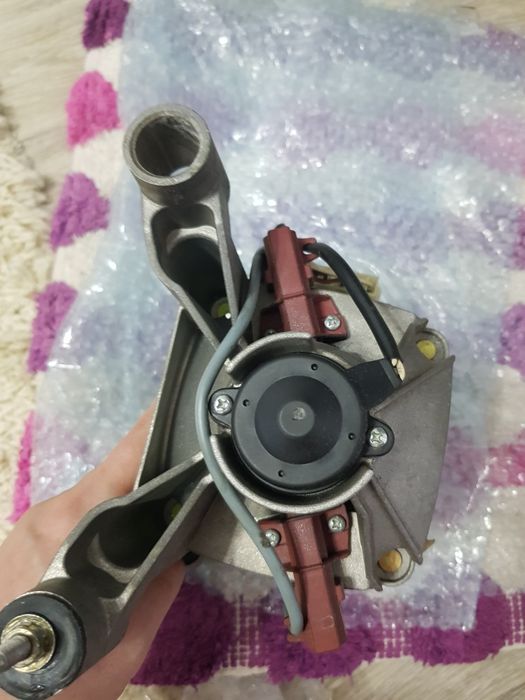 Двигун пральної машини,мотор Indesco 2040N1,850/1000,Indesit,LG