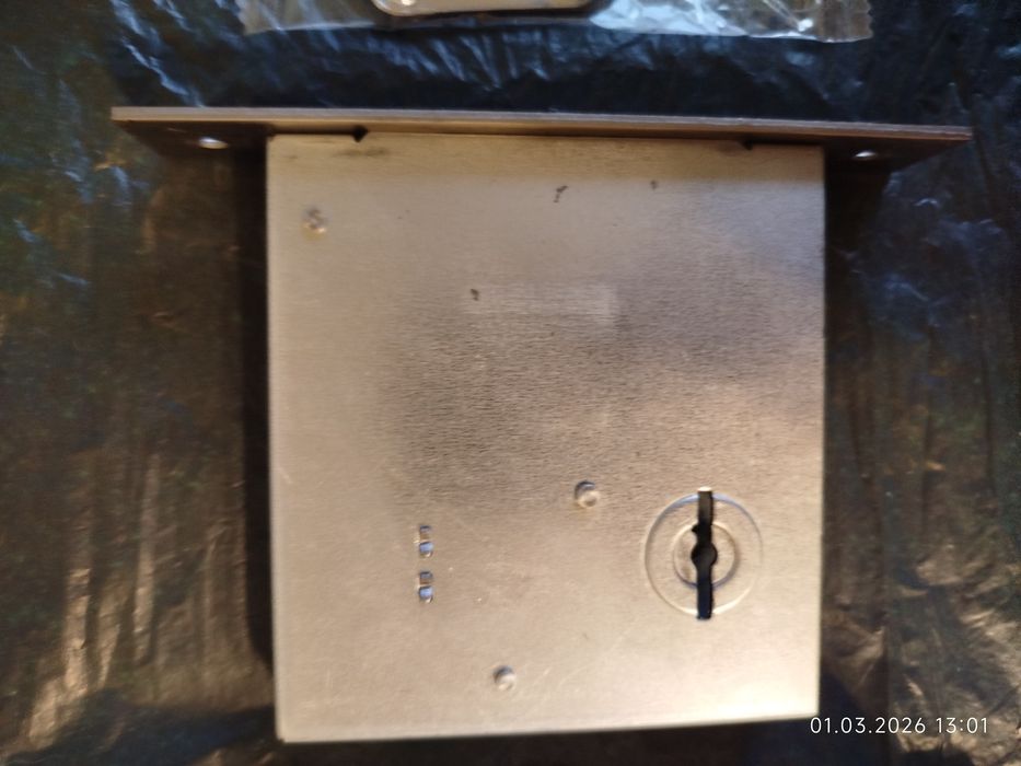 Замок врізний Шерлок 04.02 - S.