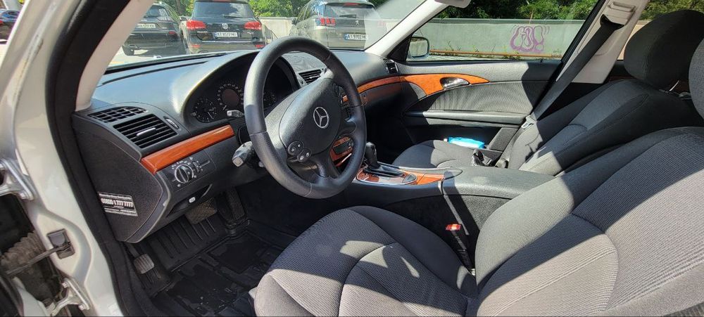 Продаж Mercedes E 2006