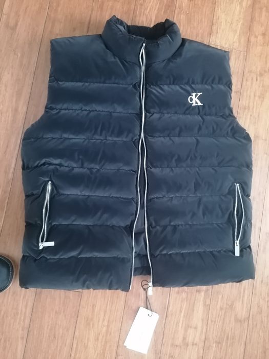 Sprzedam nowy bezrękawnik ck