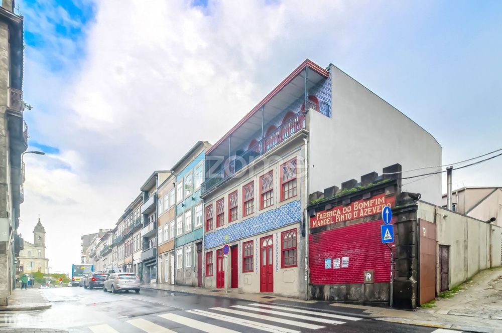 Apartamento T1 na rua do Bonfim