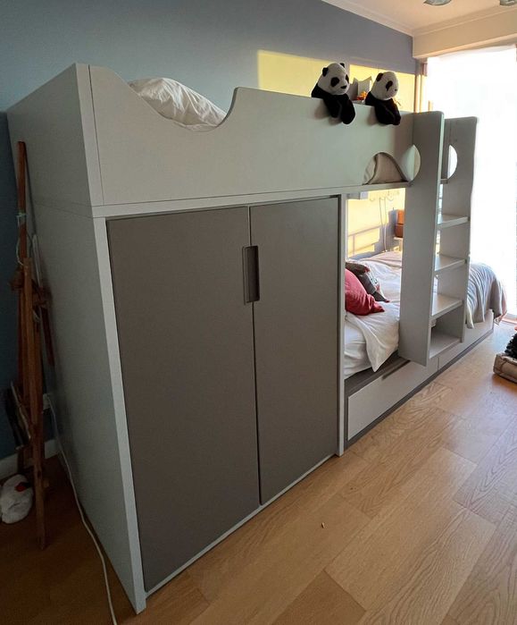 Cama Beliche com arrumação