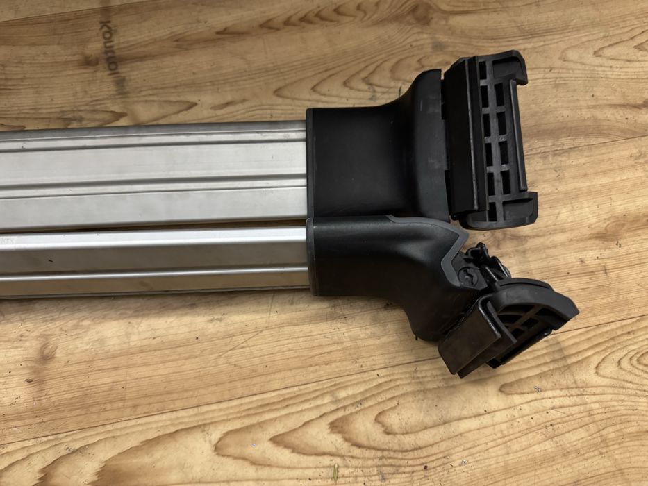 oryginalny box dachowy audi 360 L plus belki  thule