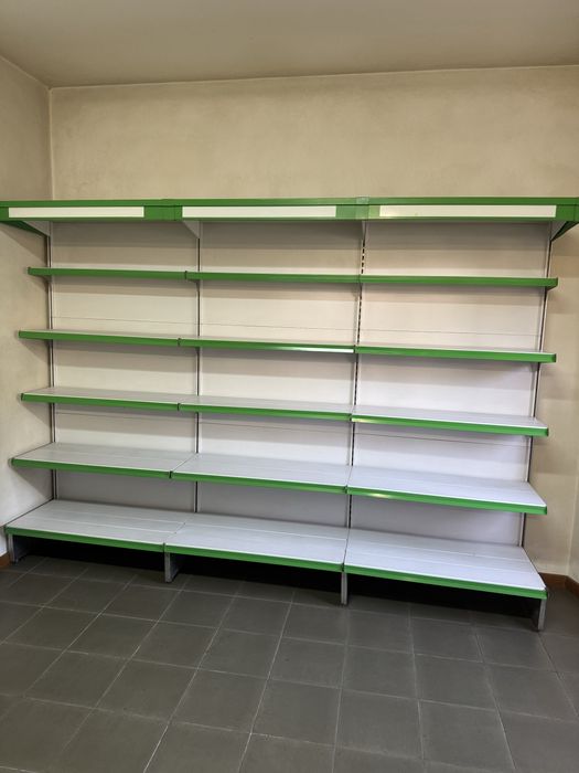 Prateleiras de Supermercado
