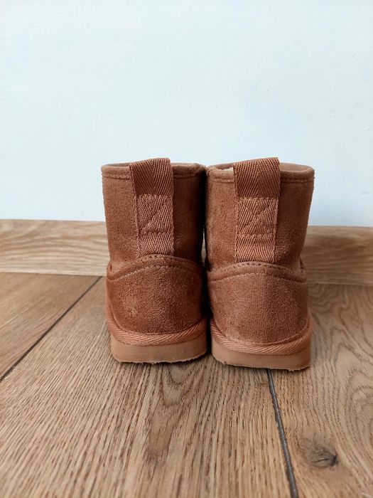 Уггі дитячі від H&M,розмір 24/25