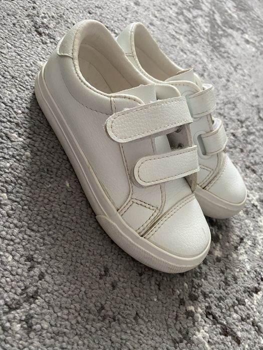 Білі кеди устілка 17,5