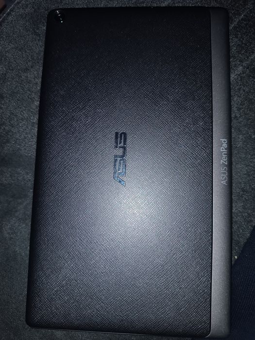 Продам планшет Asus 7
