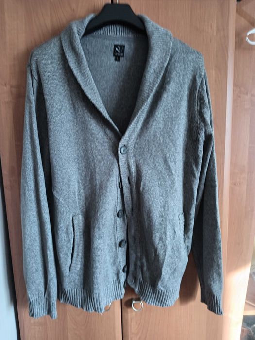 Sweter męski zapinany na guziki