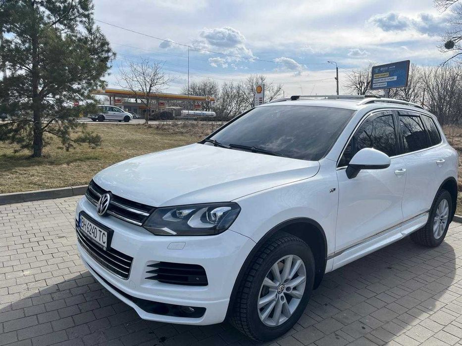 Продаю авто Volkswagen Touareg